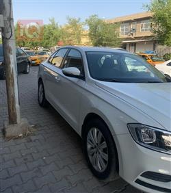 فولكسفاغن بورا